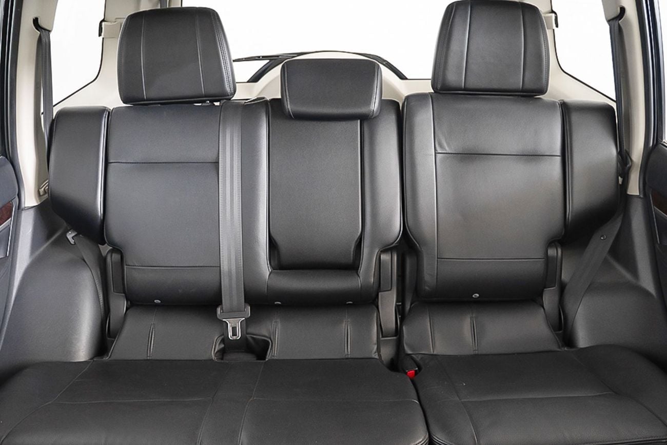 Mitsubishi Pajero GLS H/L GOLD