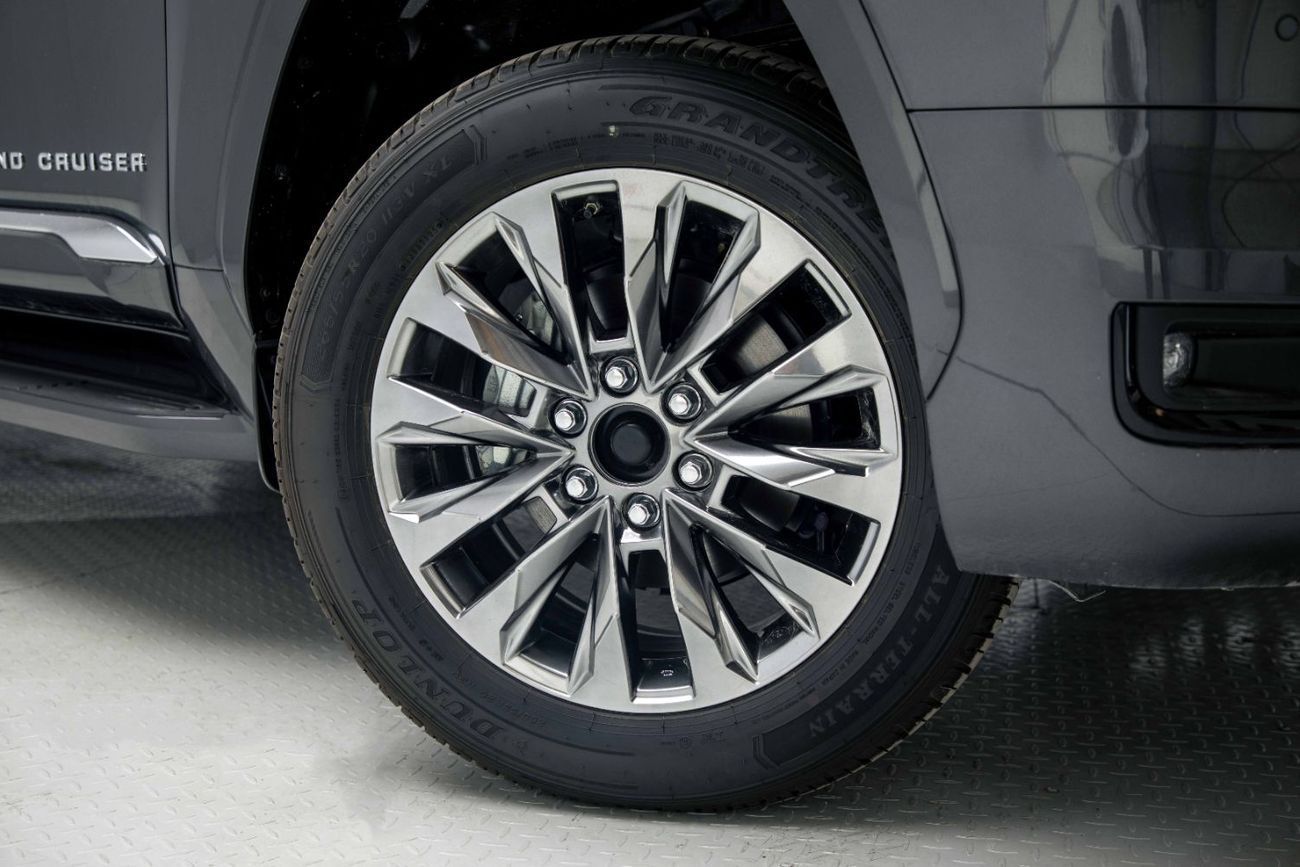 تويوتا لاند كروزر GXR 4.0L - Grey Mettalic Inside Beige | Export Only