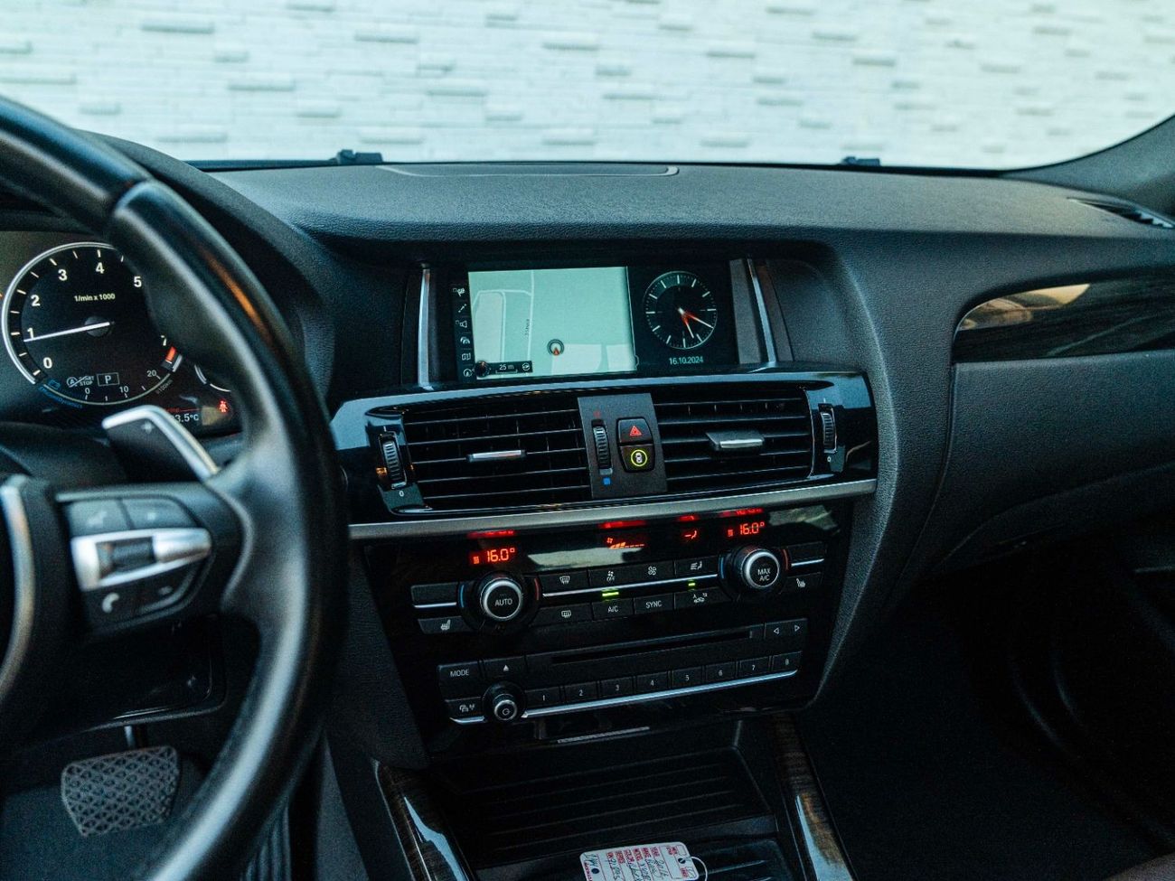 BMW X4 AED 1,573 PM • X4 XDRIVE 28i M-KIT • FULL OFFICIAL BMW SERVICE HISTORY • 2.0L TURBOCHARGED