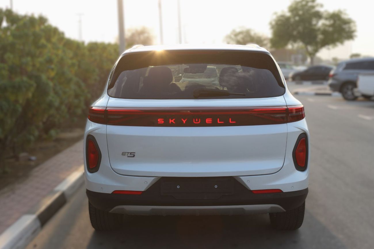 سكاي ول ET5 COMFORT FULL ELECTRIC 2023 BRAND NEW GULF SPACE 3 YEAR WARRANTY