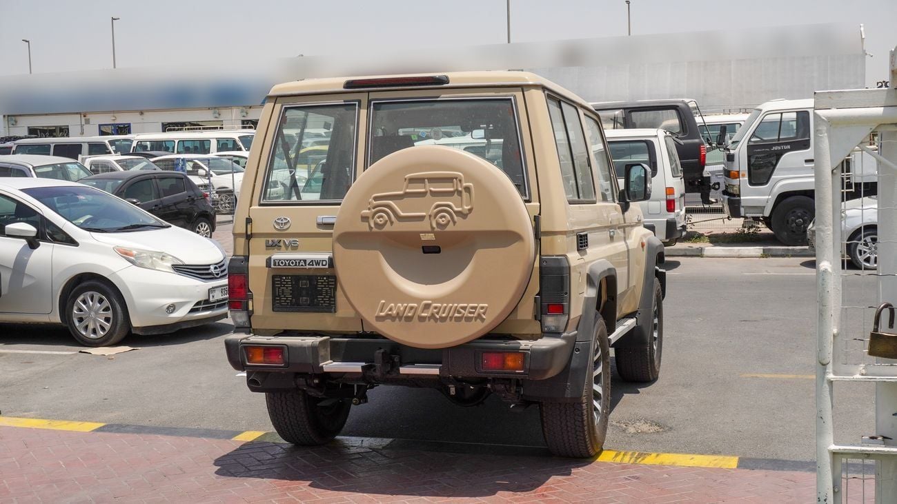 Toyota Land Cruiser 70 HT VXR LX 4.0L V6 A/T