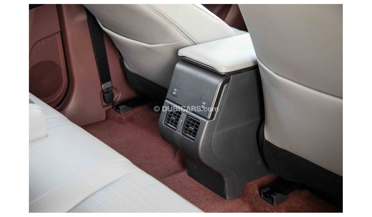 Toyota bZ4X 2022 Toyota bZ4X Long Range Pro FWD - White Black Dual Ton inside Red