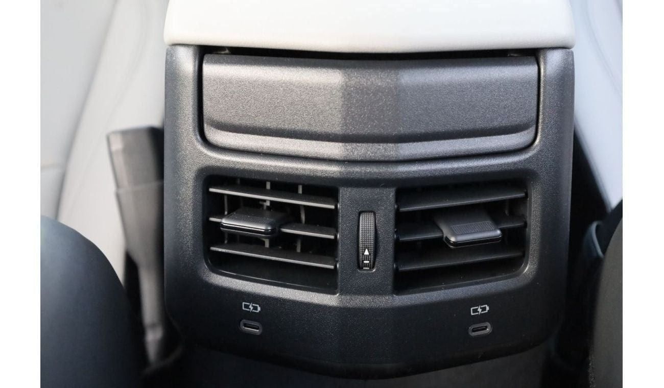 تويوتا bZ3 TOYOTA_BZ3_MODEL_2024_RANGE_517_KM.