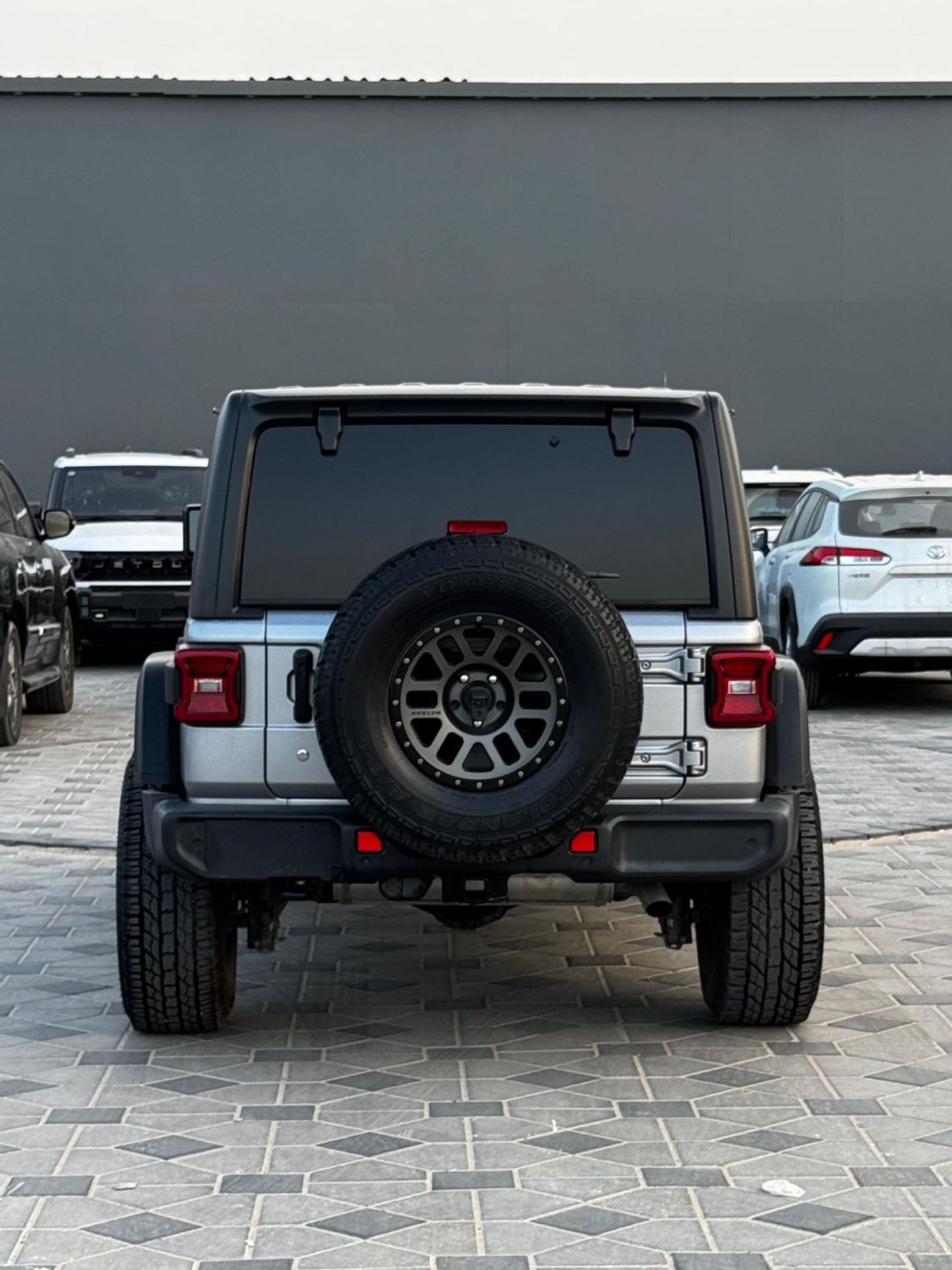 Jeep Wrangler Unlimited Sport S 2.0L A/T