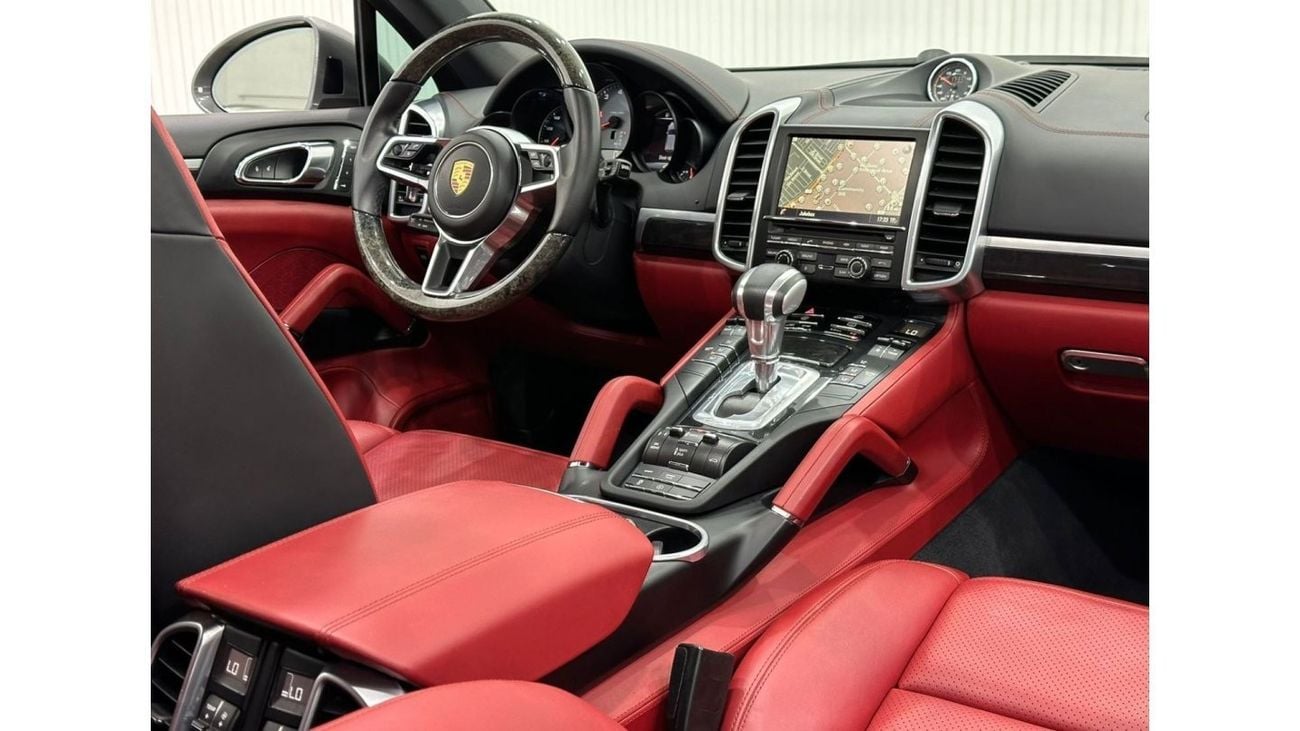 Porsche Cayenne 2016 Porsche Cayenne S, Nov 2024 Porsche Warranty, Full Porsche Service History, Full Options, GCC