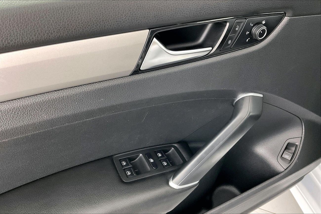 Jeep Wrangler Sahara Plus Unlimited | 1 year free warranty | 0 Down Payment