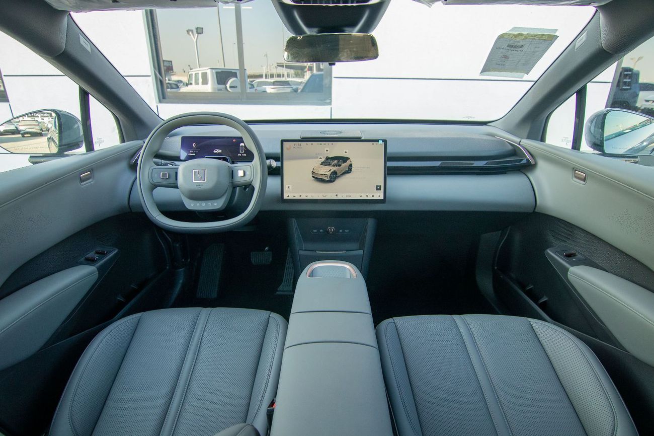 زيكر X 2026 ZEEKR X | STANDARD | RWD | GCC | 560 KM | 275 HP | EXPORT ONLY