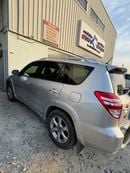 Toyota RAV4 Limited 2.5L