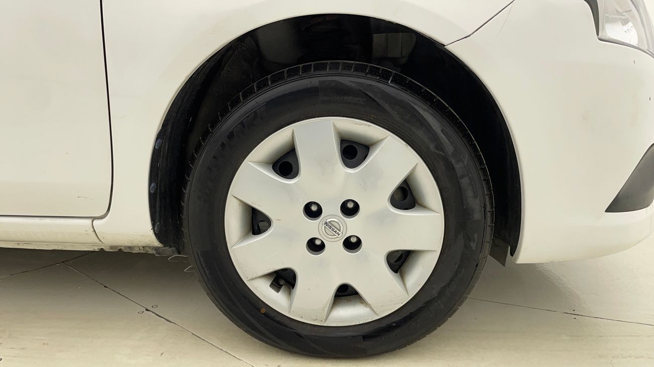 Nissan Sunny SV 1.5 | Zero Down Payment | Home Test Drive