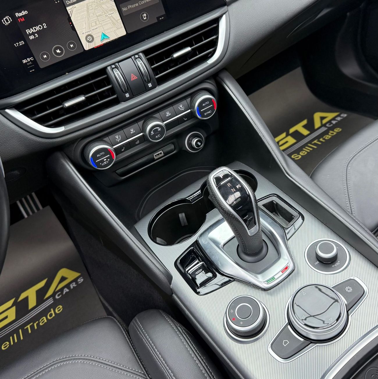 ألفا روميو جوليا 2024 Alfa Romeo Giulia Veloce Q2 MCA, 2028 Agency Warranty+Service Contract, Agency FSH, GCC