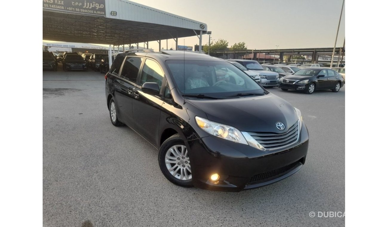 Toyota Sienna Toyota Siena 2012 xle