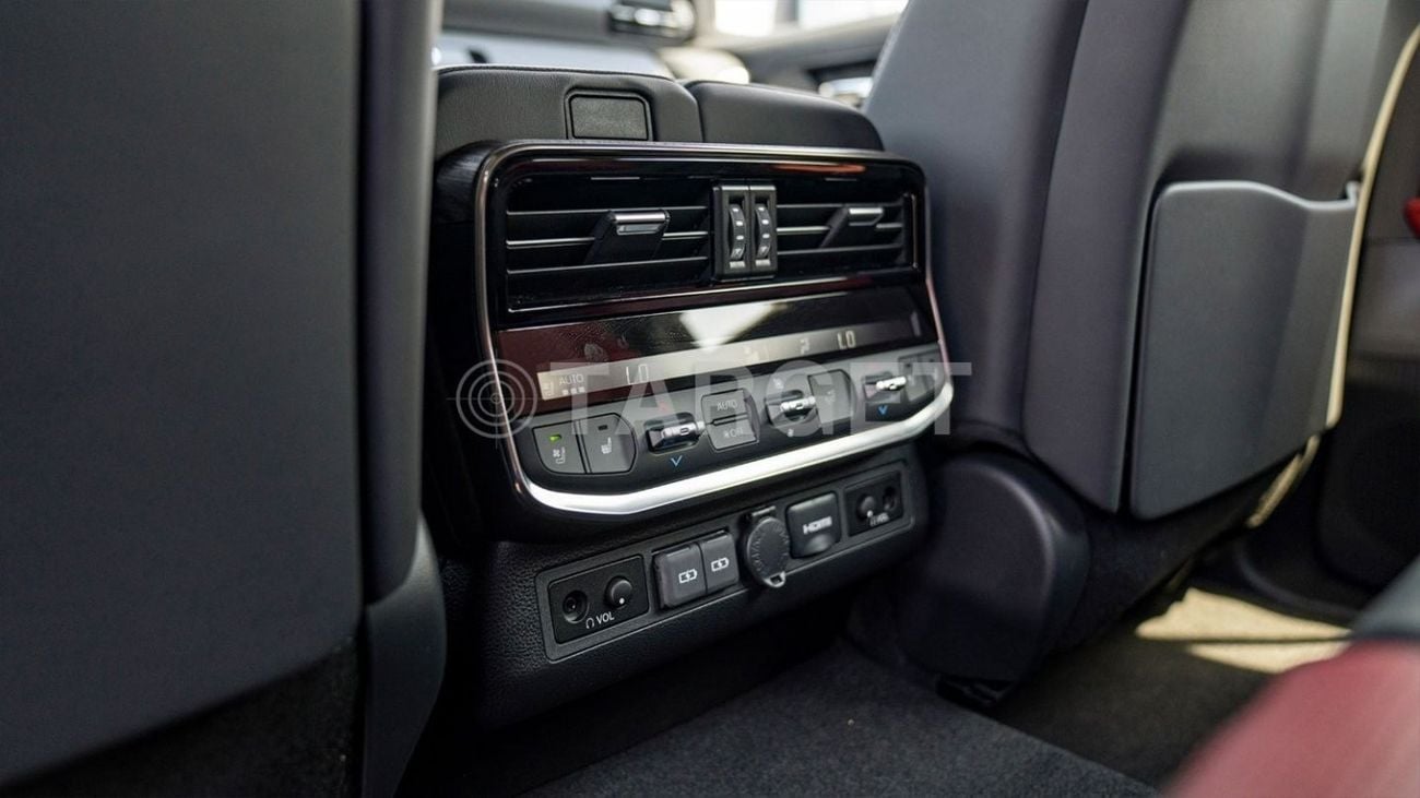 Toyota Land Cruiser toyota landcrusier Lc 300 vxr 3.3D AT