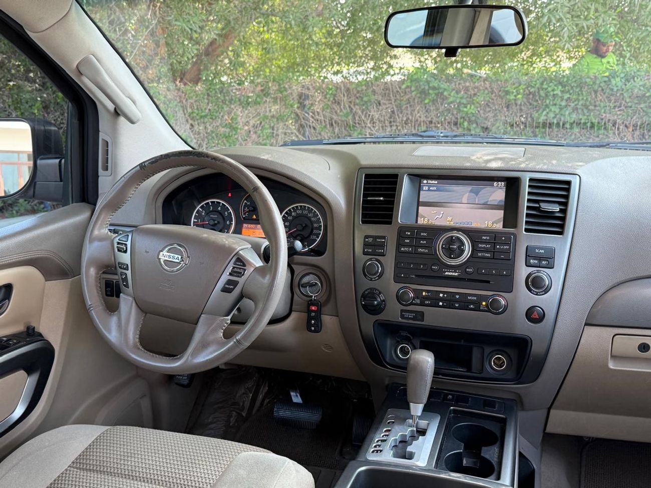 Nissan Armada SE 5.6L (317 HP)