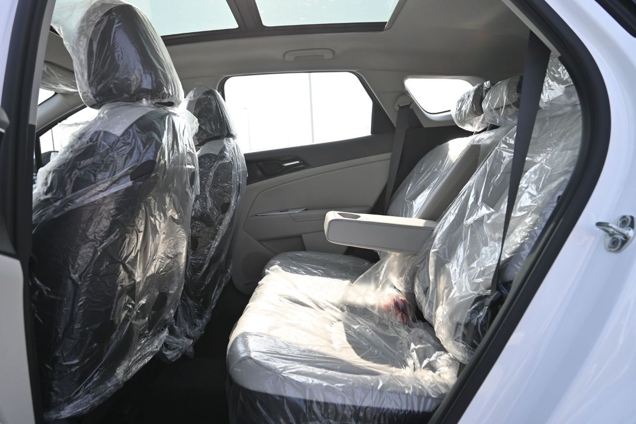 Kia Sportage L TX 1.5T Kia Sportage L 1.5L Turbo, Petrol Color White, Model 2025