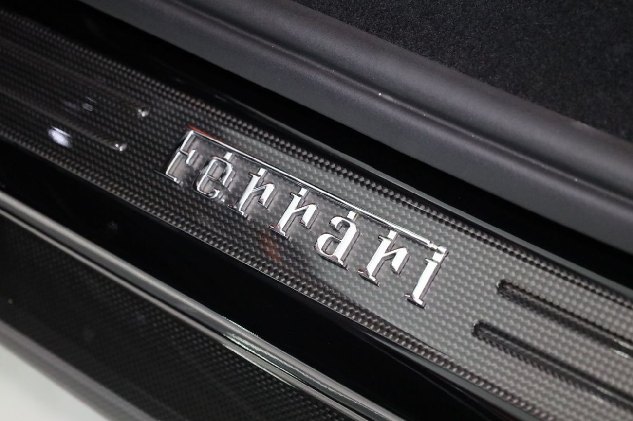 فيراري 296 GTB 3.0T V6 PHEV