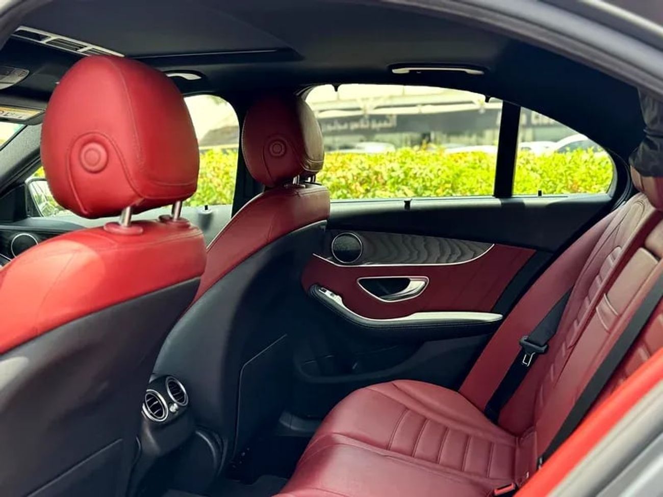 Mercedes-Benz C 200 Premium 2.0L