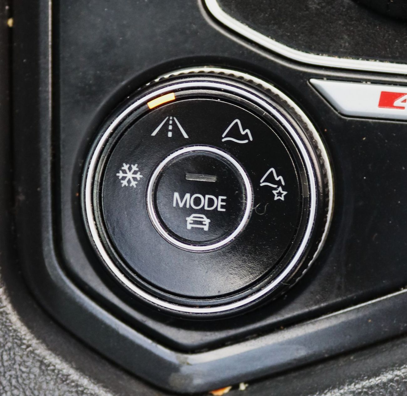 Volkswagen Tiguan R-Line 2.0L Volkswagen Tiguan 2018- GCC - Accident-free - 2.0L  - Full options - All-wheel drive - E