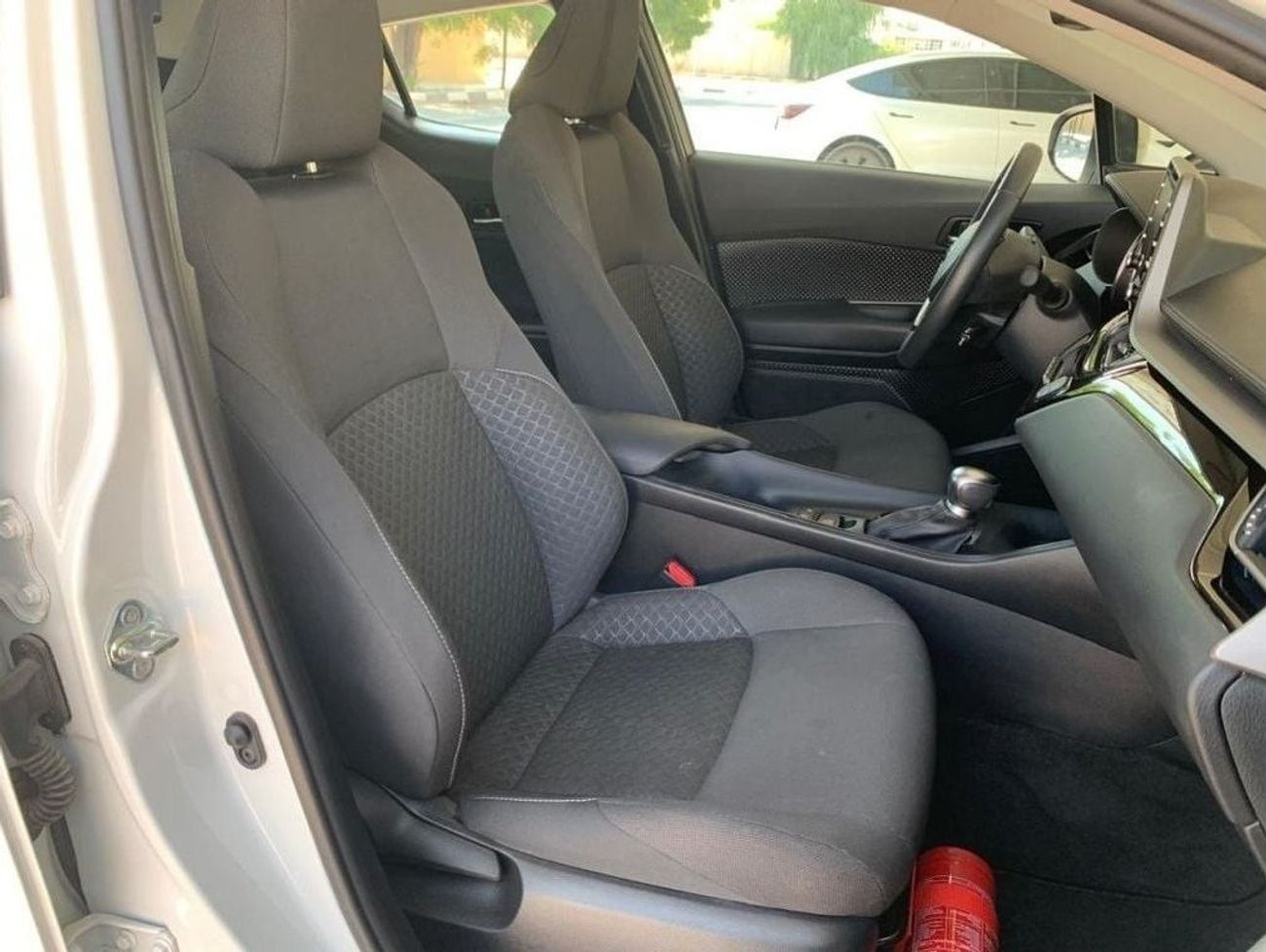 Toyota CHR Toyota C-HR Hybrid ,2023 (1.8L) GCC Specs