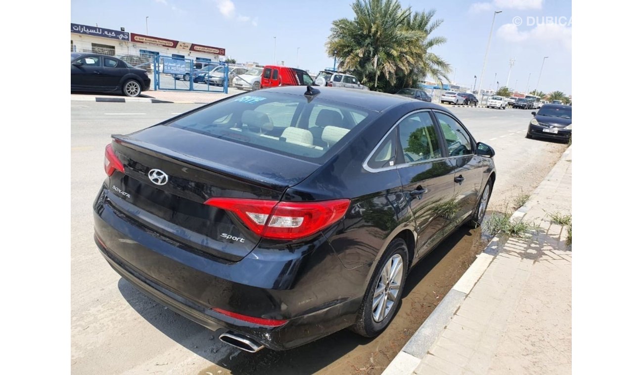 Hyundai Sonata Sport very clean  US Specs