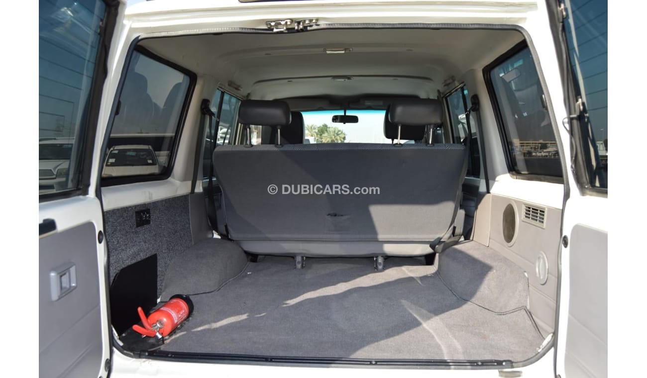 Toyota Land Cruiser 70 Diesel 1vD engine clean car