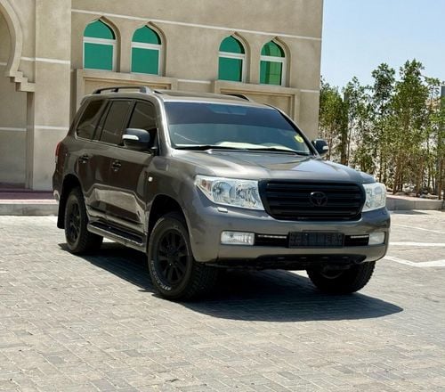 Toyota Land Cruiser GXR+ 4.0L