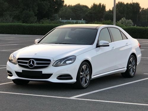 Mercedes-Benz E 250 MODEL 2015 GCCCAR PERFECT CONDITION FULL ORIGINAL PAINT FULL OPTION PANORAMIC ROOF LEATHER SEATS NAV