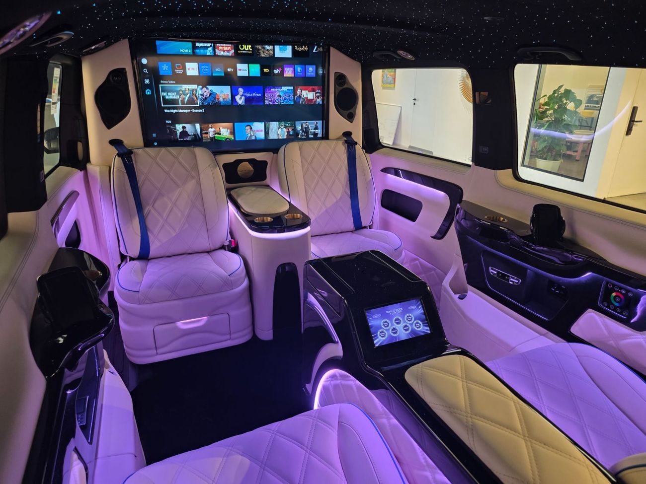 مرسيدس بنز V 300 2026 “LE REVE” – Handcrafted by ROYAL CUSTOMS in Dubai (5 Year Warranty)