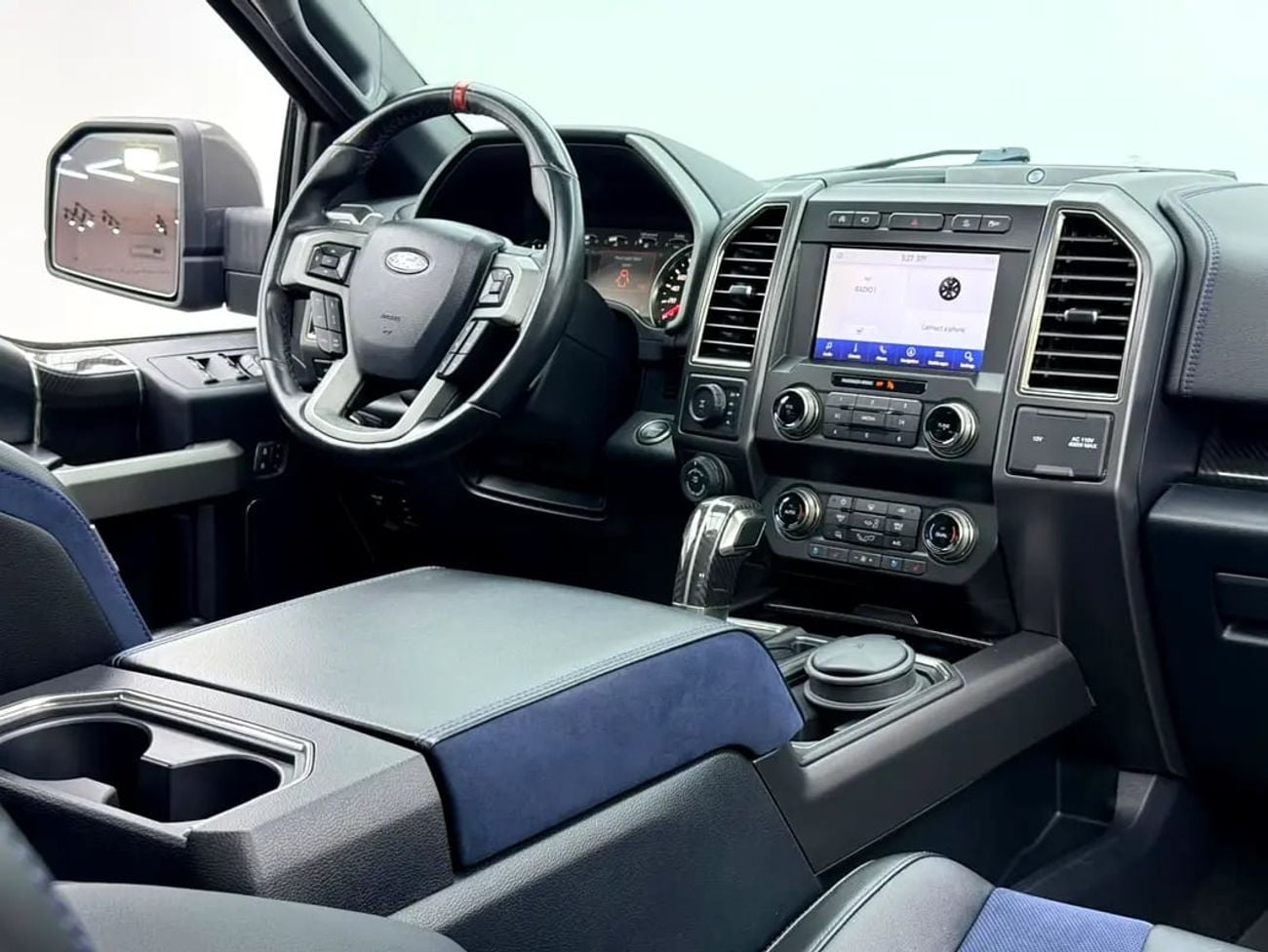 Ford F-150 F150 Raptor, Warranty, Full Service History, Carbon Fiber Interior, Fully Loaded, GCC