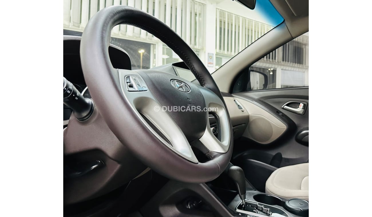 هيونداي توسون GCC .. Good condition .. 4Cyl .. GL .. 2,0 L