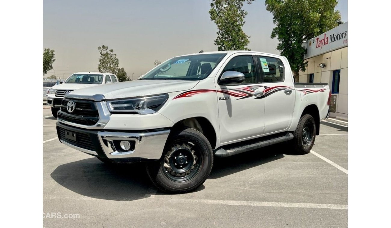 تويوتا هيلوكس 2.8 L  Manual 2022 White Full Option Diesel