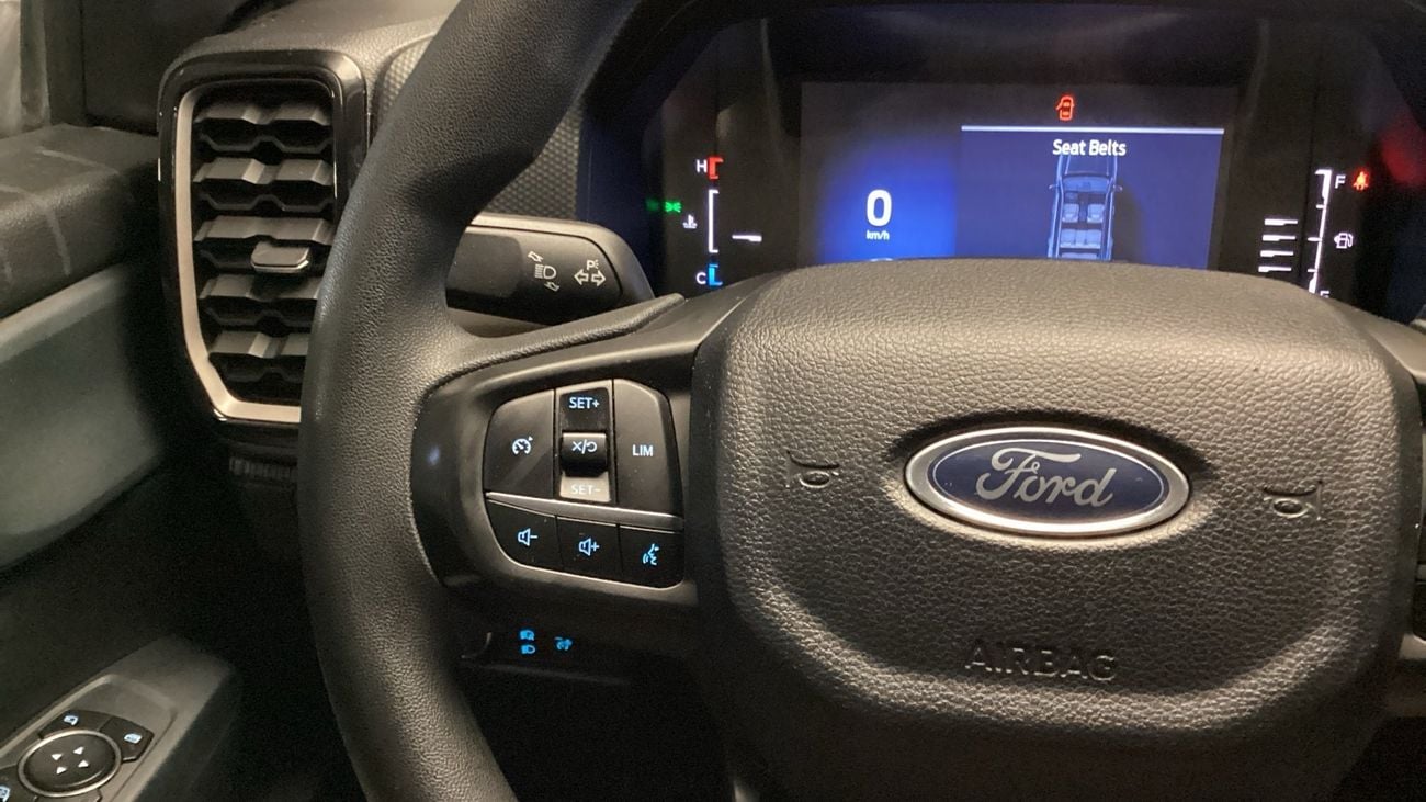 Ford Everest XLS | upto AED 20,000 Ramadan Discount | Guaranteed Warranty | 0 Down Payment