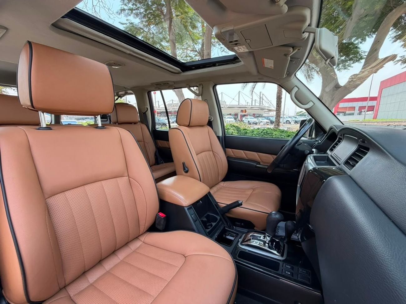 Nissan Patrol HT SAFARI
