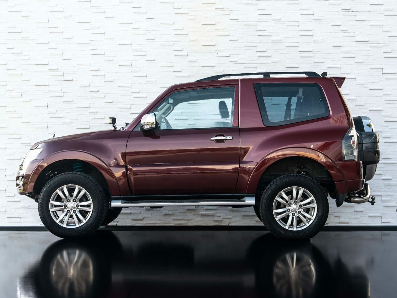 Mitsubishi Pajero GLS 3.5L (189 HP)