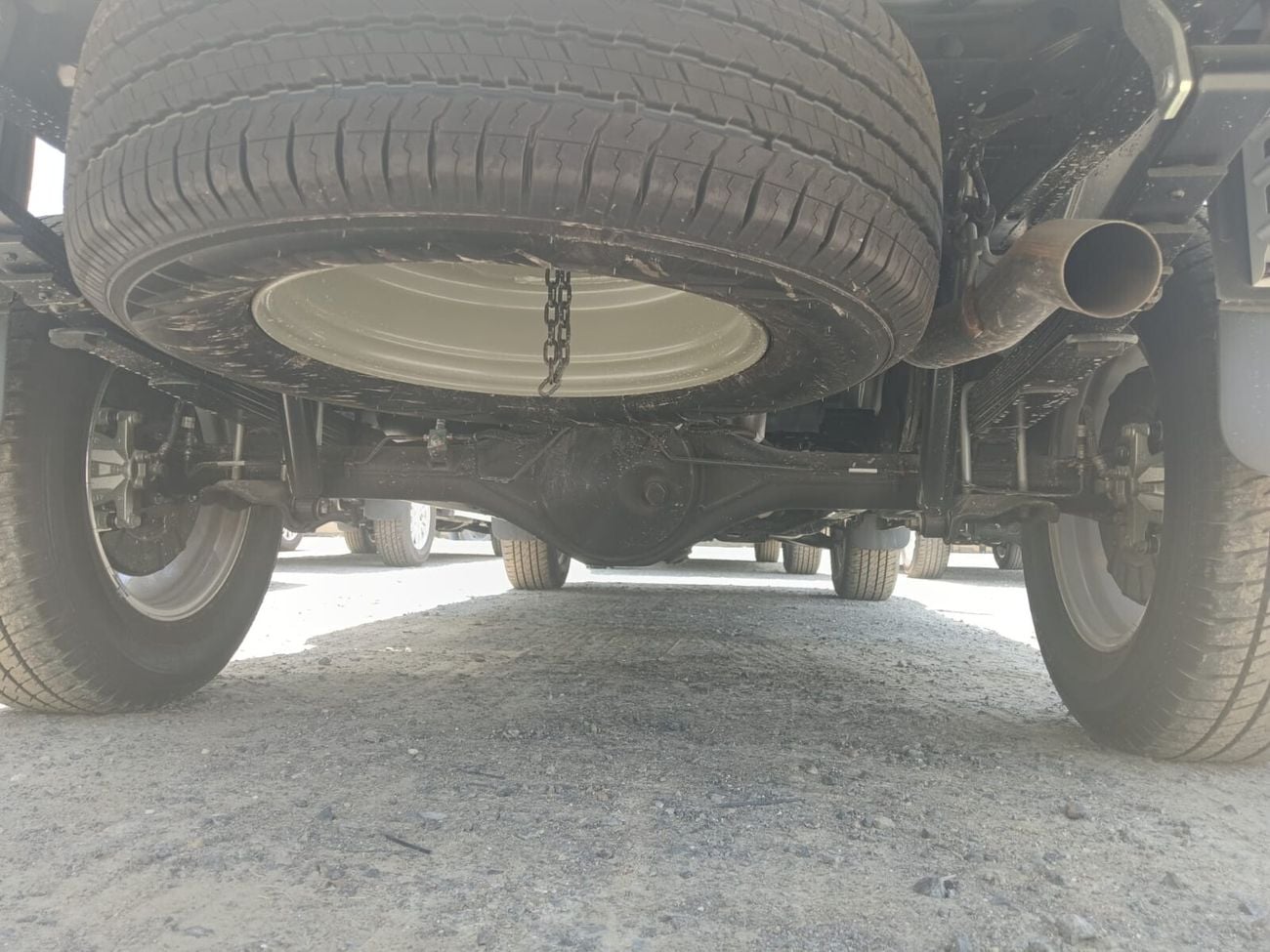 إيسوزو Re-max (non Gcc) 2.8L 4 Cyl Pick Up Truck RWD 5 Seats 4 Doors