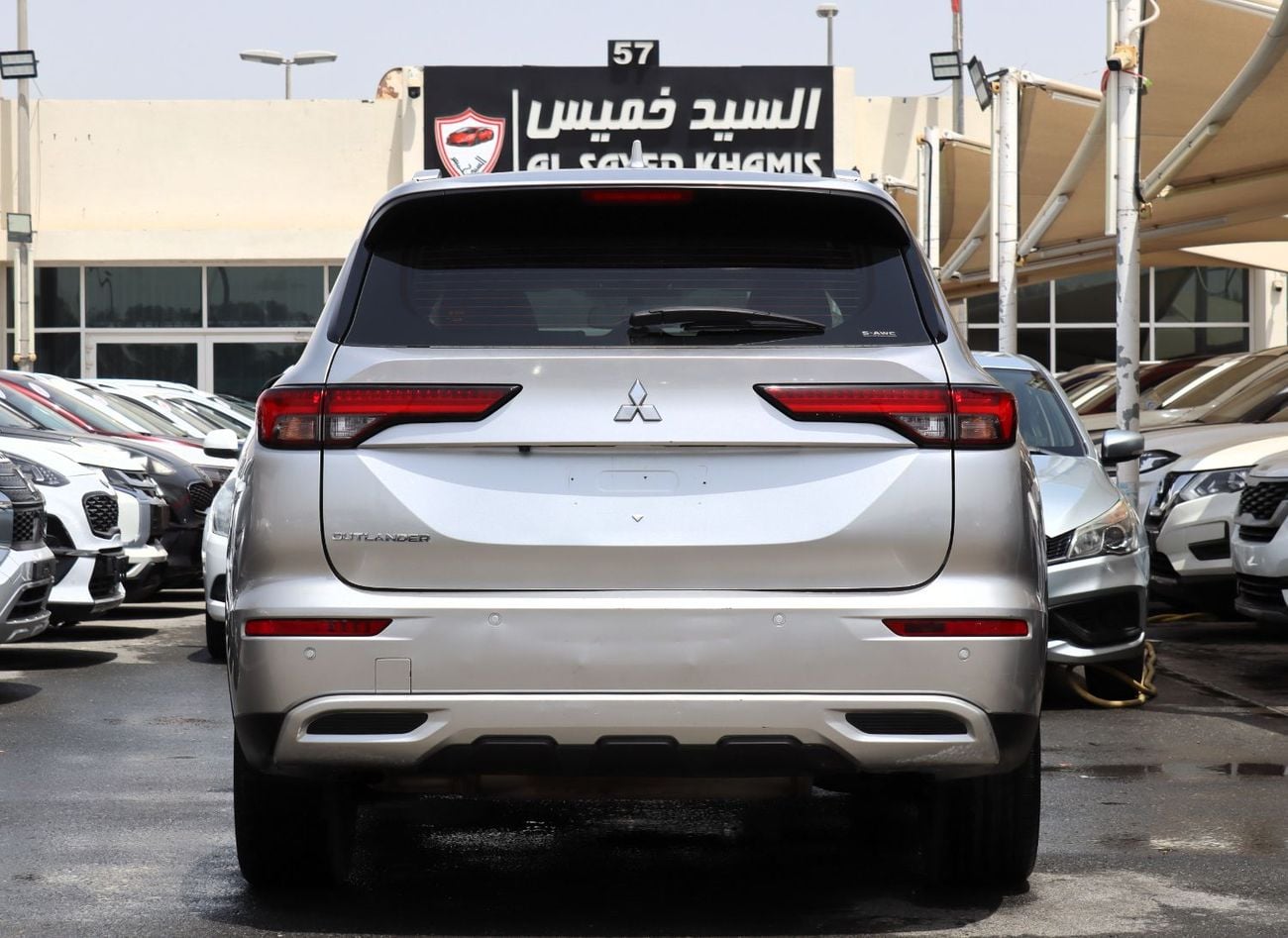 ميتسوبيشي آوتلاندر GLX HIGHLINE