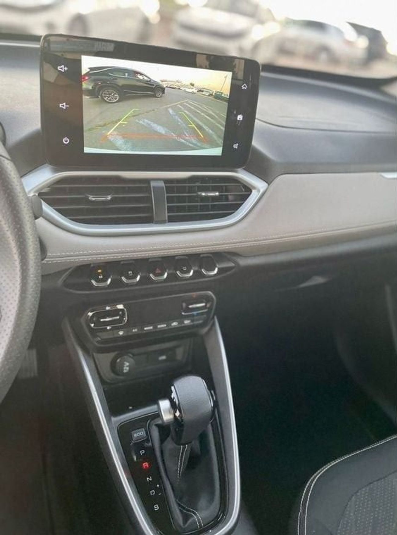 شيفروليه جروف 2023 Chevrolet Groove MidOption+ 1.5L V4 - GCC Specs Original Paint - 59,000 Km