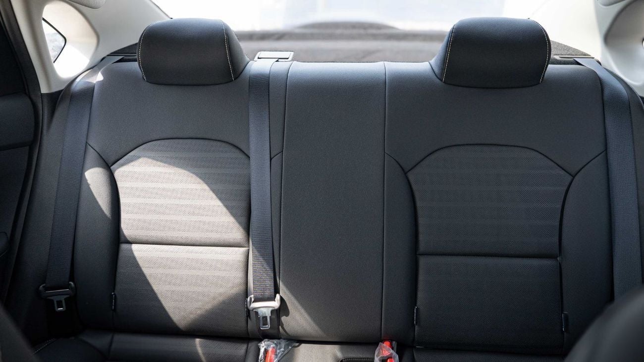 كيا K3 2025 Kia K3 Comfort Premium 1.5 - White Inside Black | Export Only