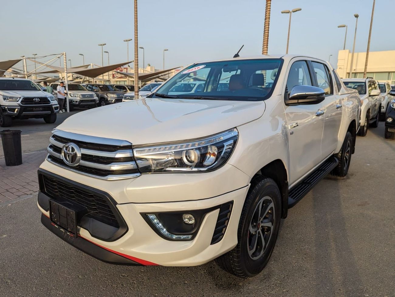 Toyota Hilux TOYOTA HILUX TRD V6 engine 4.0 4x4 petrol perfect condition inside and outside original color withou