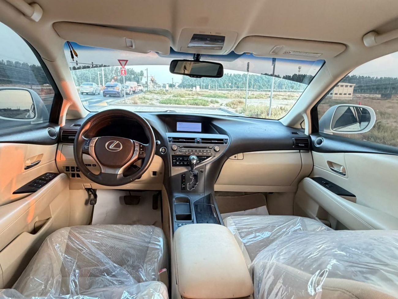 Lexus RX350 PREMIUM Gulf specification number 2, cruise control, electric seats