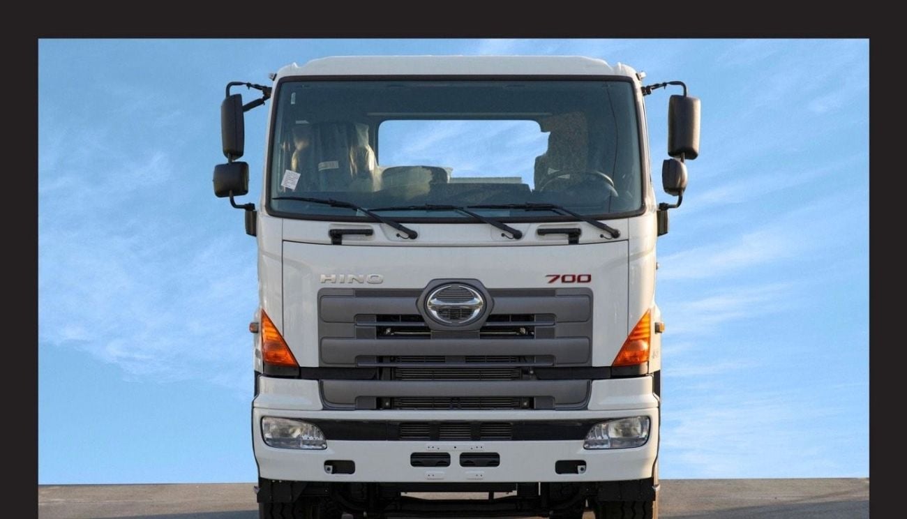 Hino 700