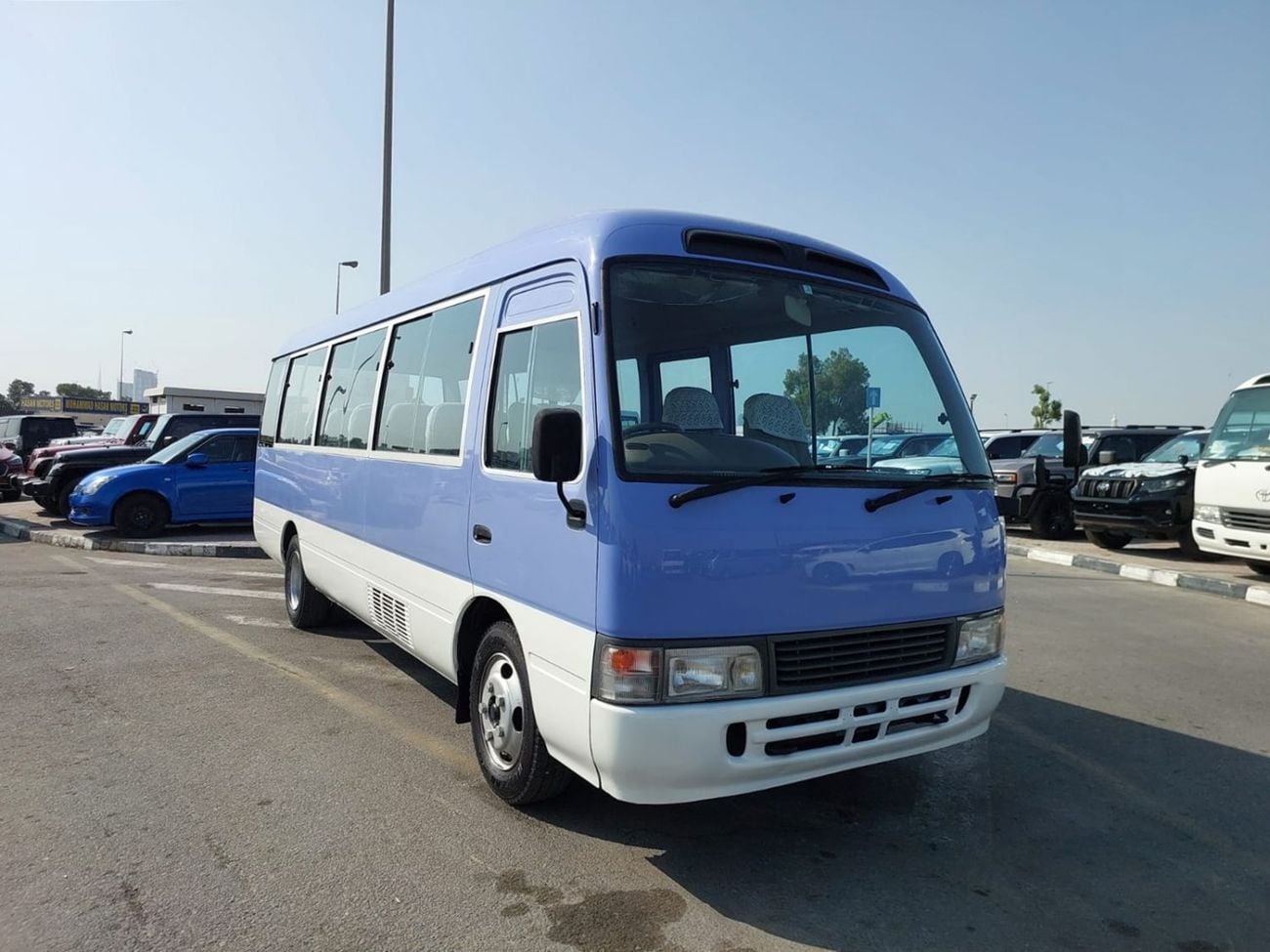 تويوتا كوستر (RAMADAN OFFER) TOYOTA COASTER BUS RHD 1997 MODEL 4.2 L DIESEL AUTOMATIC(PM09832)