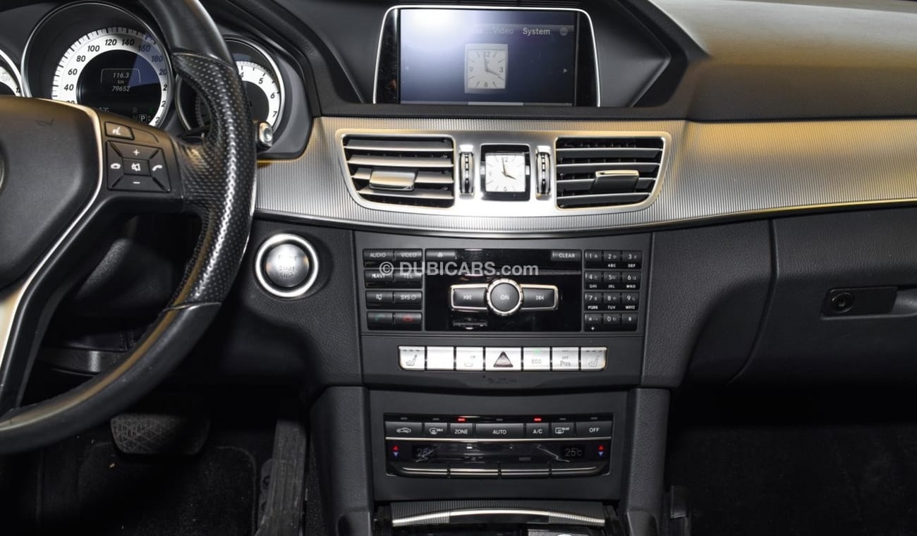 Mercedes-Benz E300 4MATIC