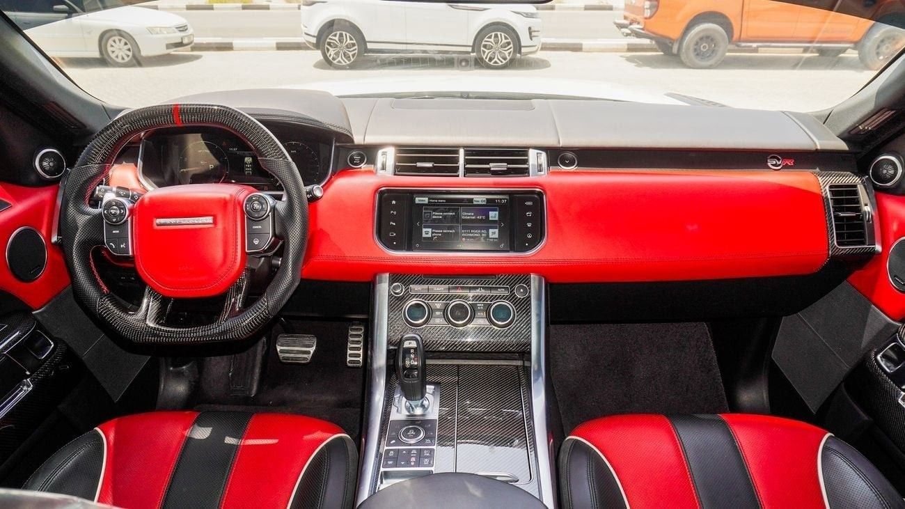 Land Rover Range Rover Sport SVR