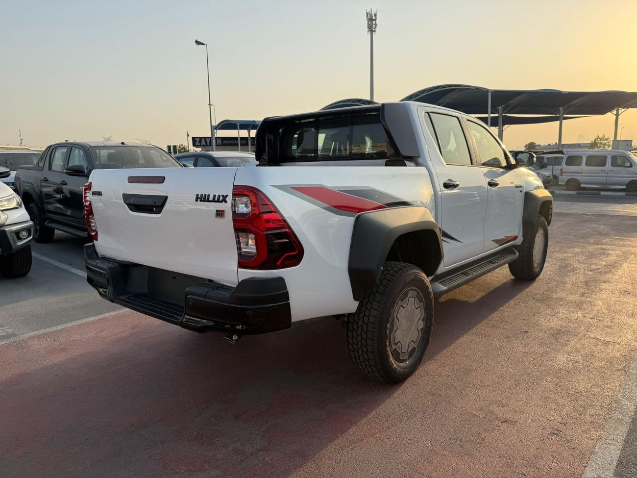 تويوتا هيلوكس TOYOTA HILUX GR SPORT 4.0L 2025