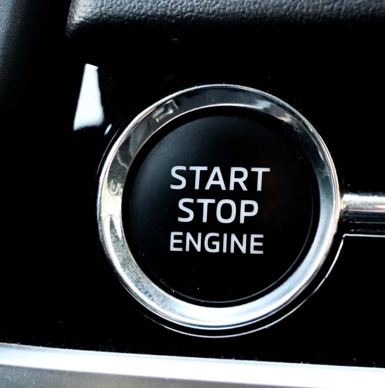 ميتسوبيشي آوتلاندر ميتسوبيشى أوتد لاندر 2023 - خليجى - بدون  حوادث - محرك 2.4 -  ممشى قليل- بحاله ممتازهم