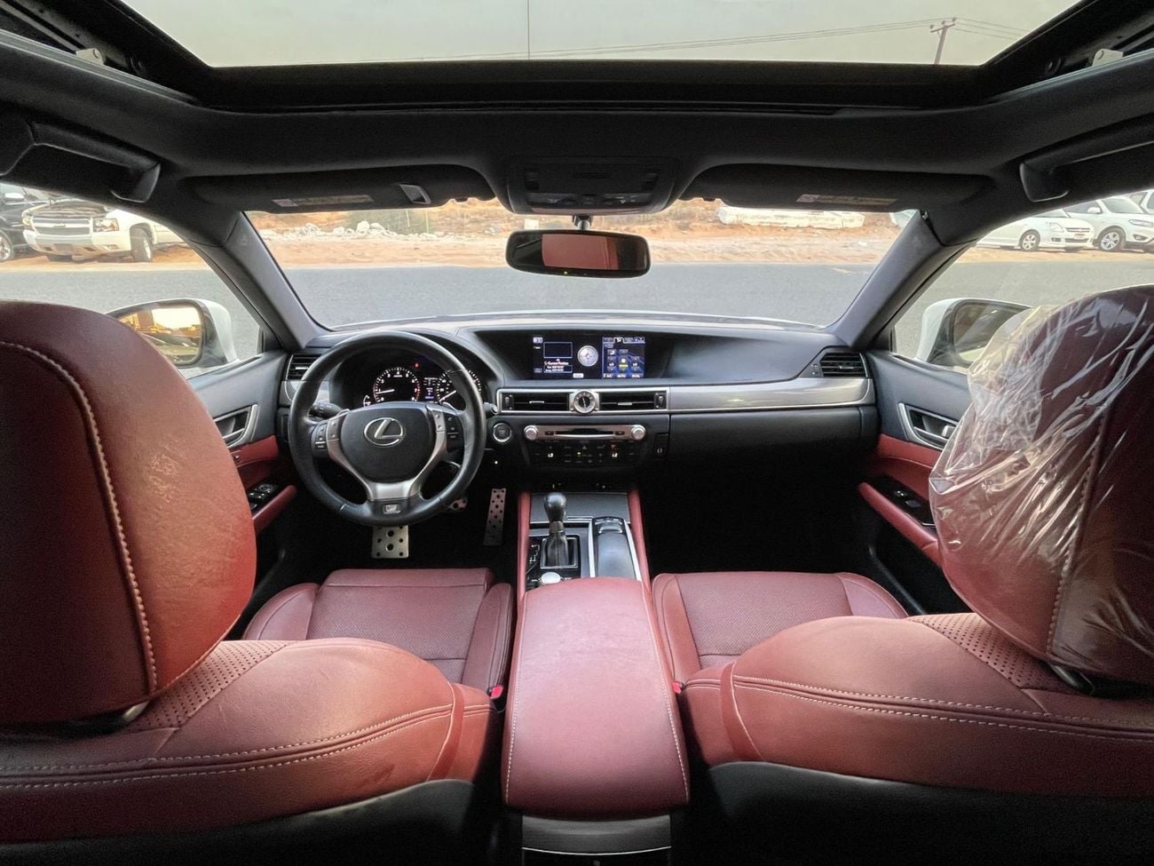 لكزس GS 350 بلاتينوم F-SPORT / 8 سرعات / دفع خلفي / مواصفات كاملة