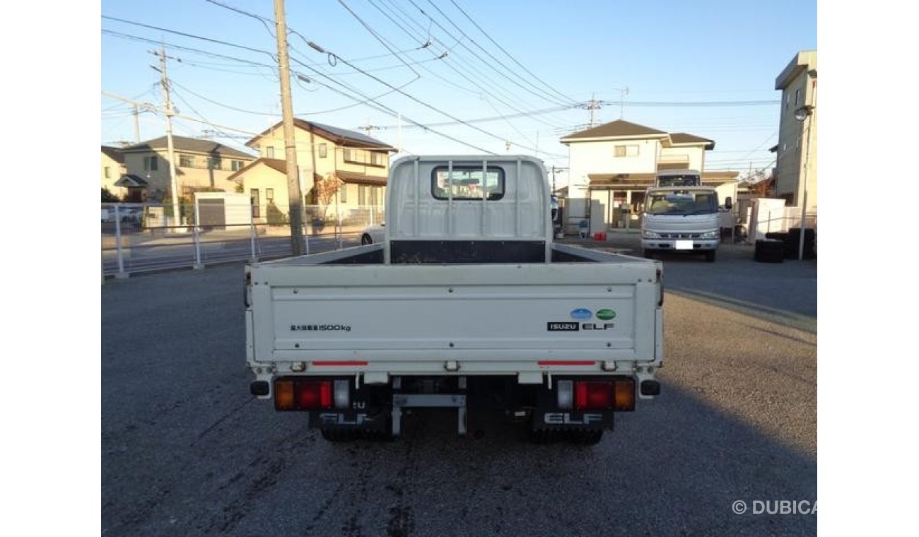 Isuzu Elf NHS85A