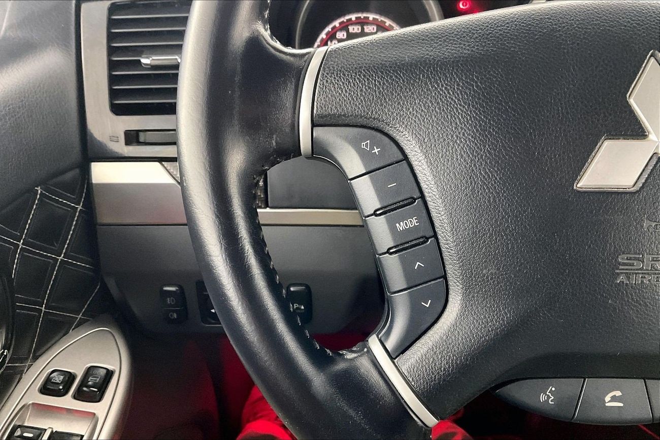 Mitsubishi Pajero Signature Edition | National Day Celebration | Guaranteed Warranty | 0 Down Payment