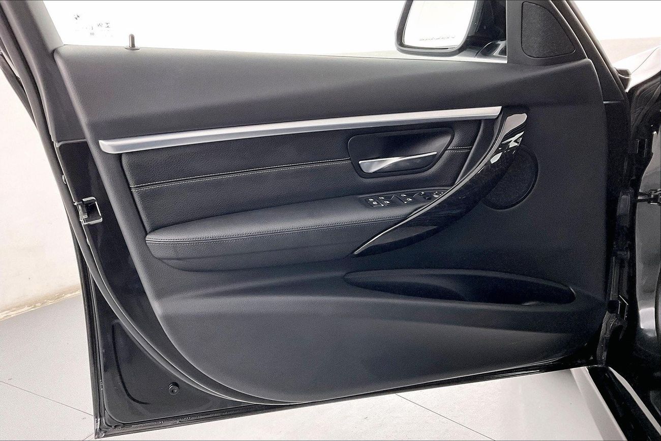 BMW 318i M Sport| 1 year free warranty | Exclusive Eid offer