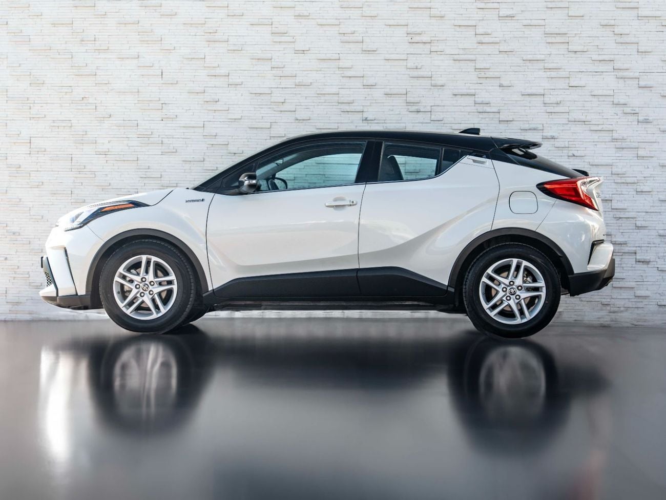 Toyota CHR GX 1.8L (96 HP)